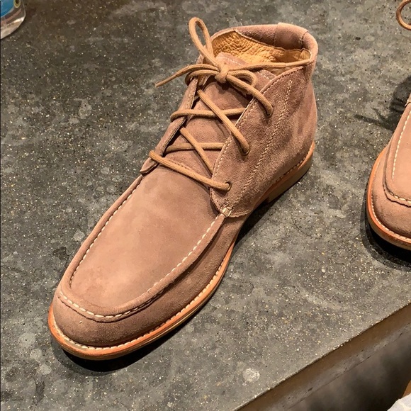 Men’s UGG boots size 10.5 - Picture 2 of 5